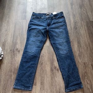 levi’s straight jeans